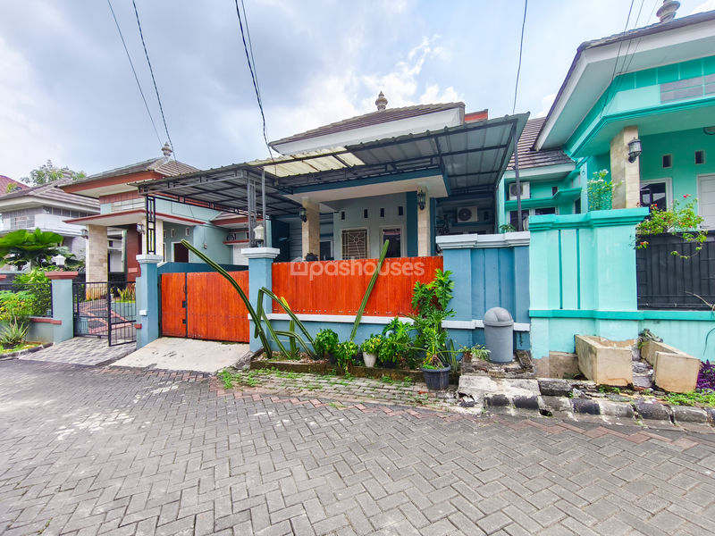 Perumahan Villa Nusa Indah 5 Cluster Merak Blok SC8 No.3