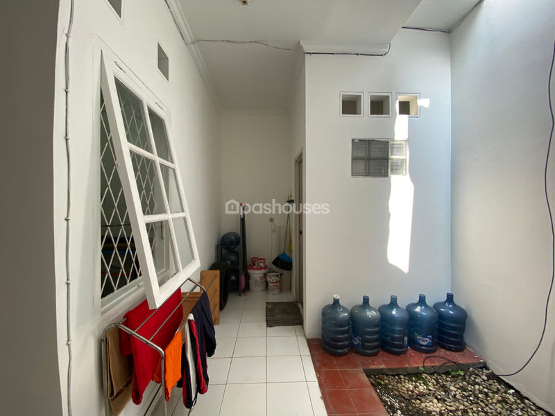 Perumahan Limus Pratama Regency Blok J1 No.47