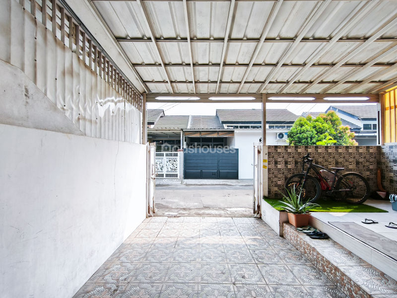 Graha Grande Blok L No. 17