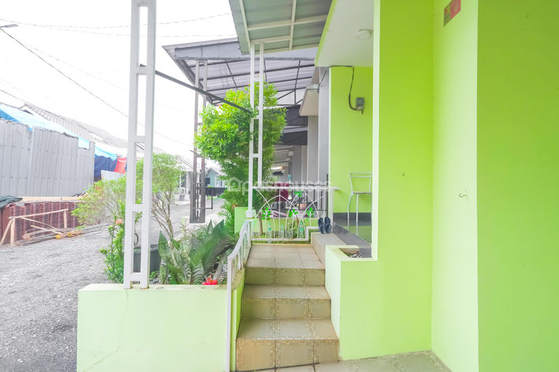 Komplek Trevista Residence Blok B-12