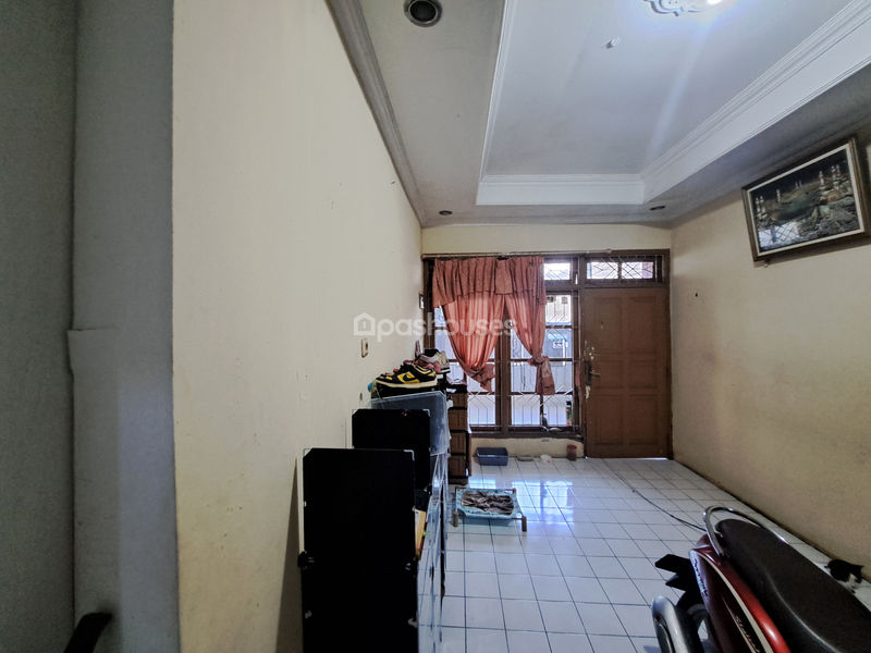 Perumahan Reni Jaya Blok P6 No.8