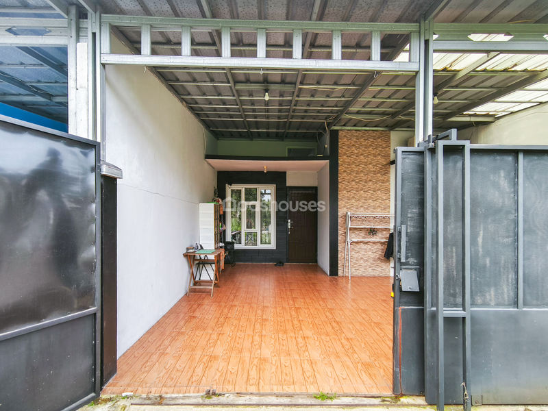 Cluster Primer Town House No.2