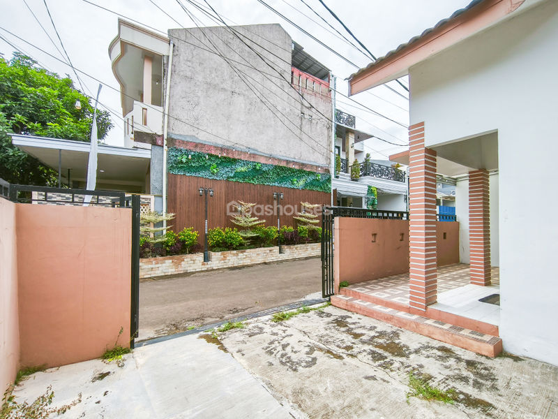 Perumahan Acropolis Karadenan Blok MY No.21