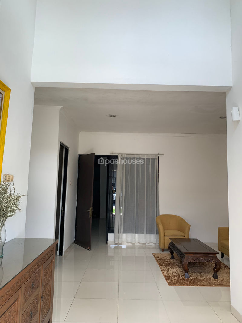 Perumahan Green Hills Estate Ciputat Blok D/10