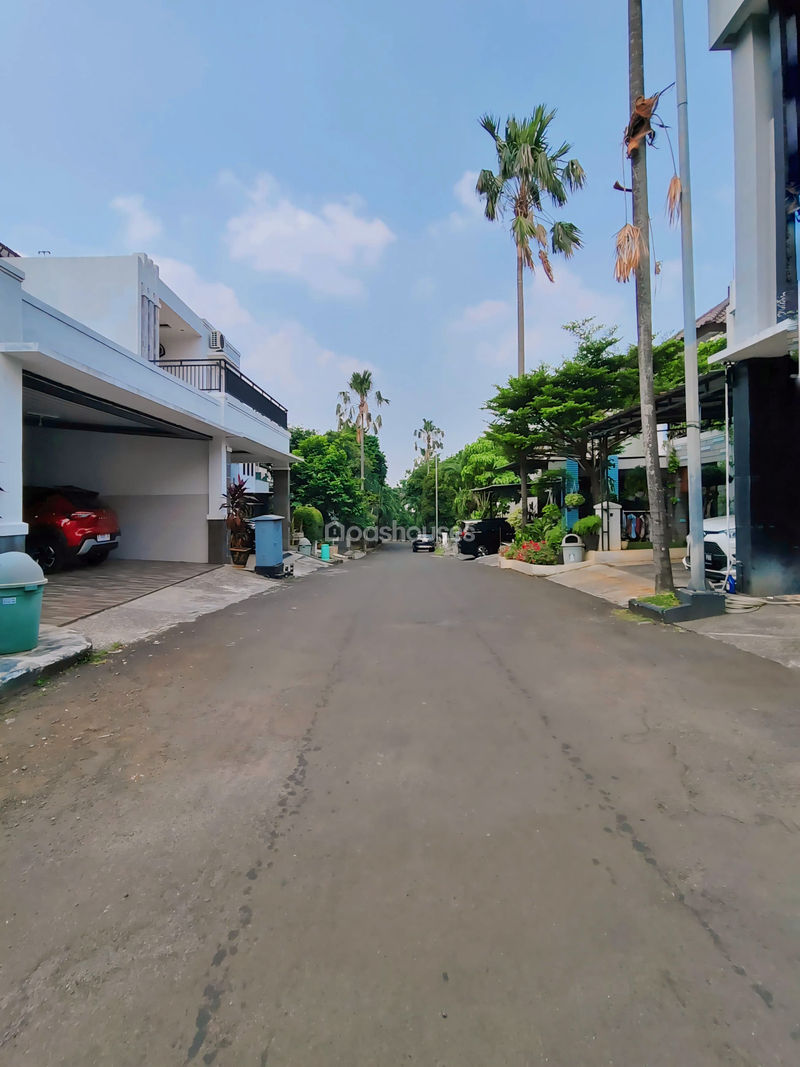 Jalan Sutera 2 No.1 Jagakarsa