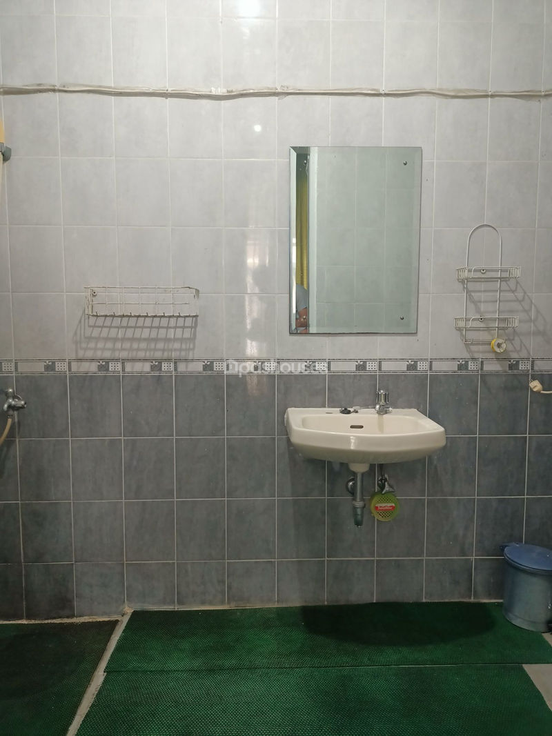 Kota Wisata Cluster Ottawa Blok UC1 No.8