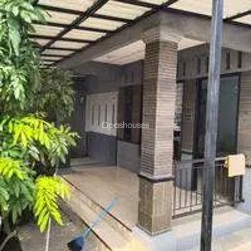 Jalan H.Naim Depok
