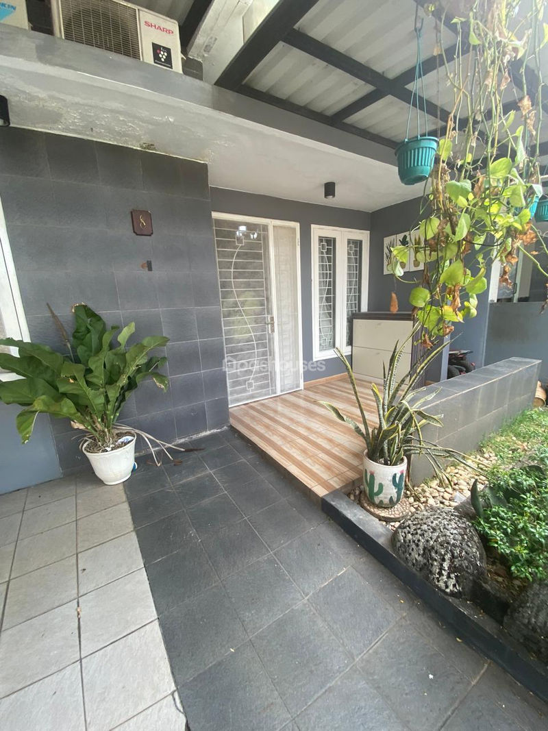 Perumahan Griya Sakinah No.8 Tangerang Selatan