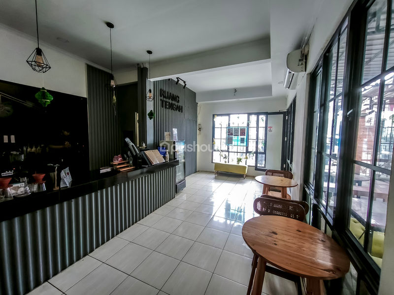 Jalan MT Haryono No.37 Tangerang
