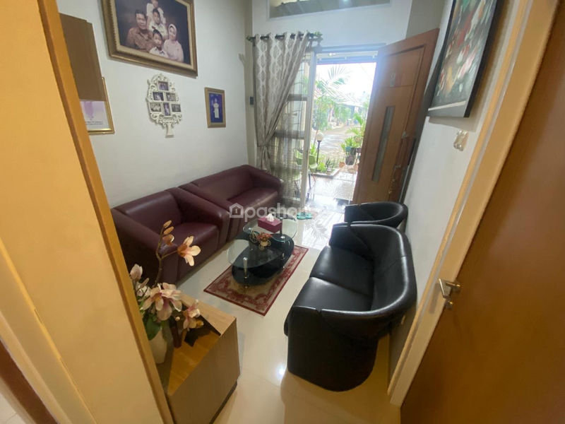 Komplek Trevista Residence Blok C1 No.2