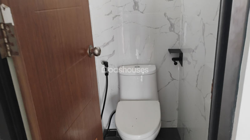 Perumahan D' Crown Residence No.27