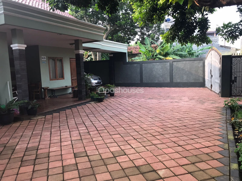 Jalan Cemara Rawakalong No.72 Depok