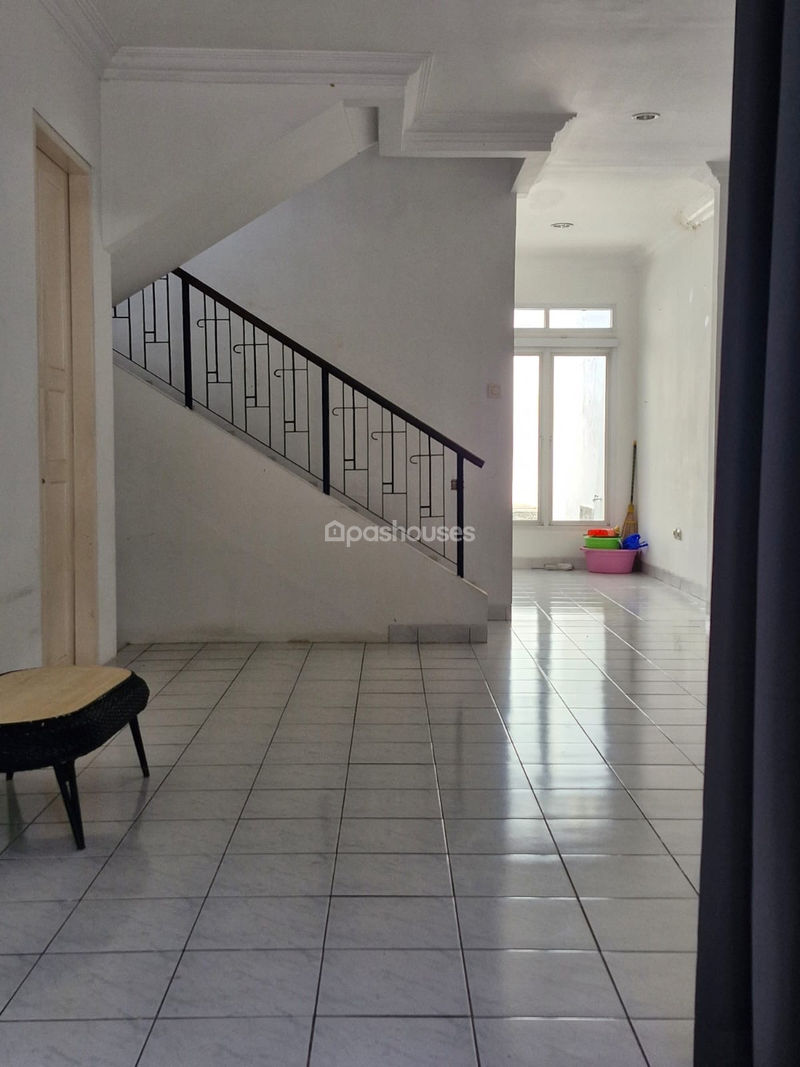 Legenda Wisata Zona Picasso Blok K19