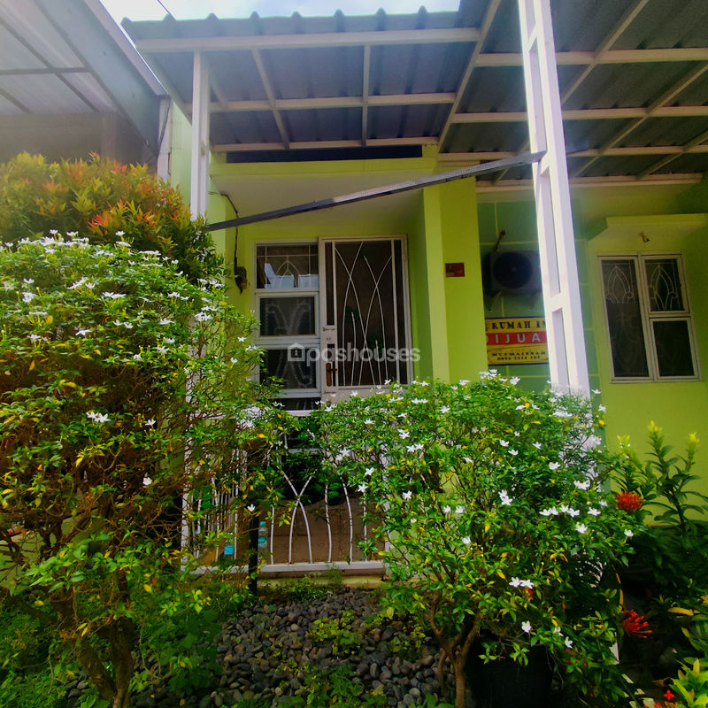Komplek Trevista Residence Blok B-12