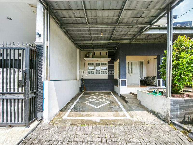Erfina Kencana Regency Cluster Taman EK Playground No.18