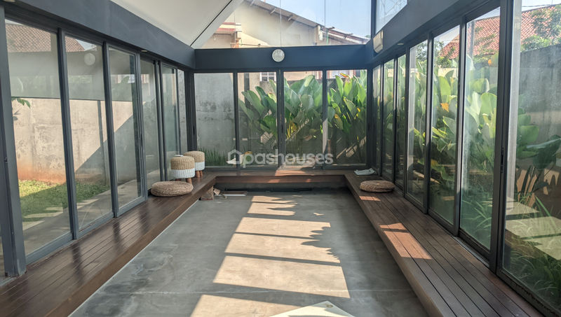Ruma Loka Jatiwarna Kav.20