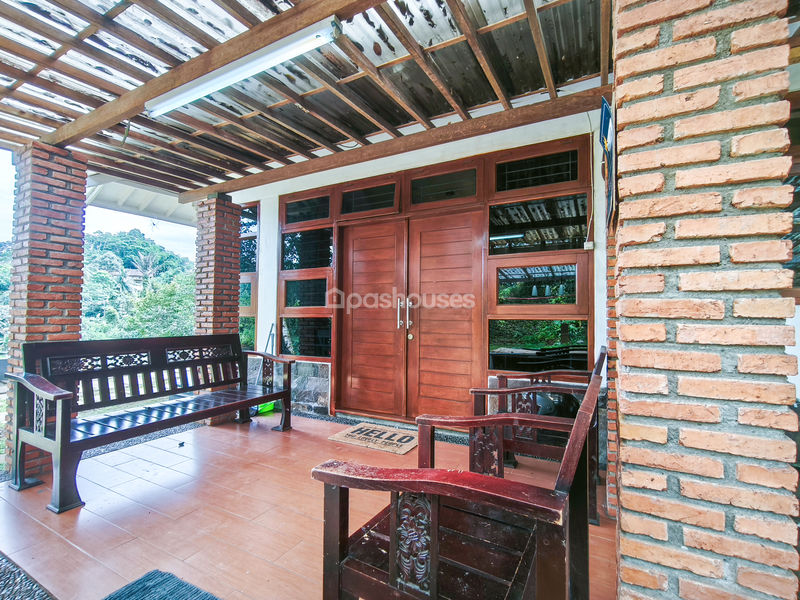 Kampung Ciliwung Riverside