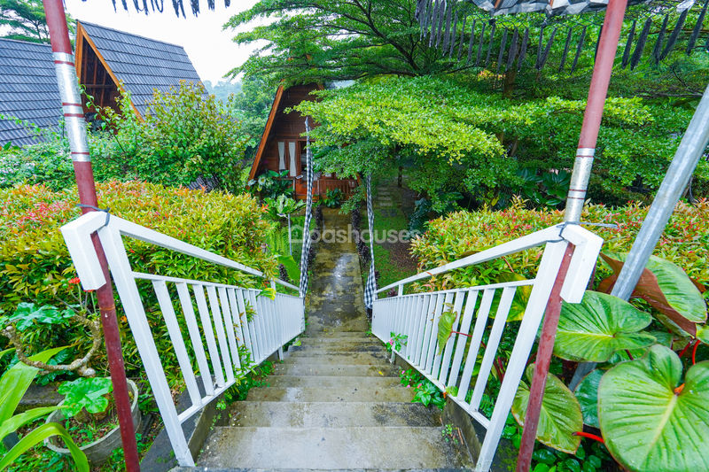 Villa Saung Ibu Bogor