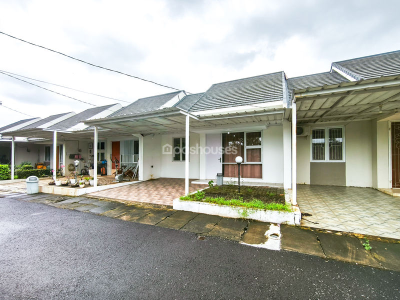 Perumahan Puri Adhara Blok B3 No.6