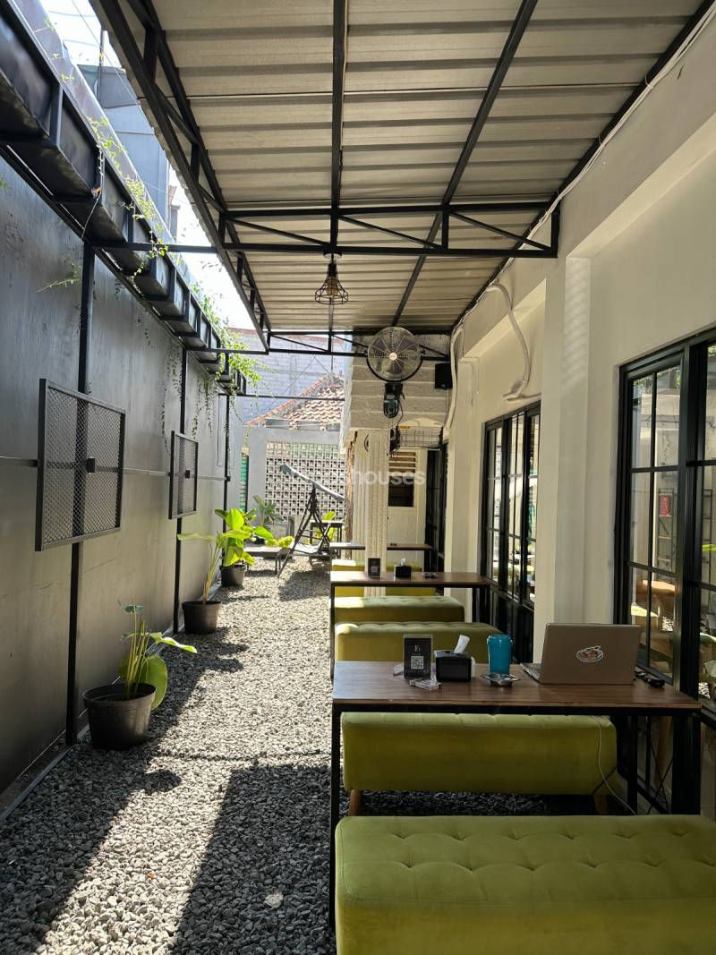 Jalan MT Haryono No.37 Tangerang