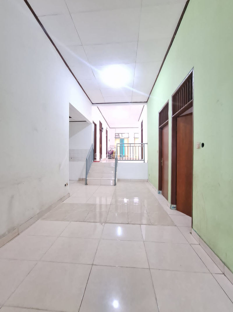 Jalan Poncol Indah Tangerang Selatan