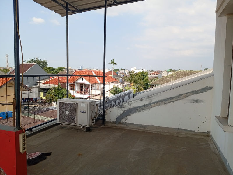 Perumahan Duta Kranji Blok A No.199