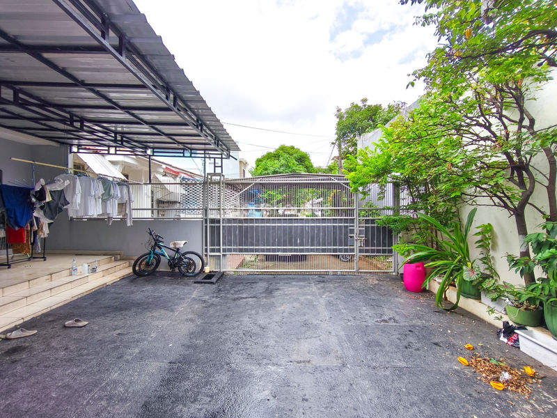 Jalan Dharma Graha IV Blok B8 No.30A