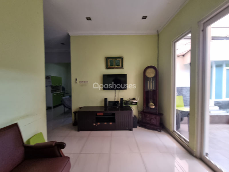 Komplek Megapolitan Cinere 