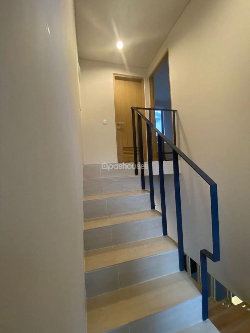 Perumahan Greenwich Park Cluster Imajihaus Blok E11 No.19