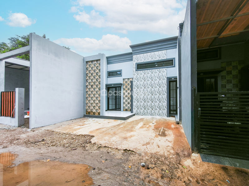 Jalan Letda Nasir Cikeas