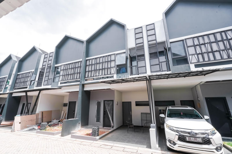 Perumahan Granada Residence No.7