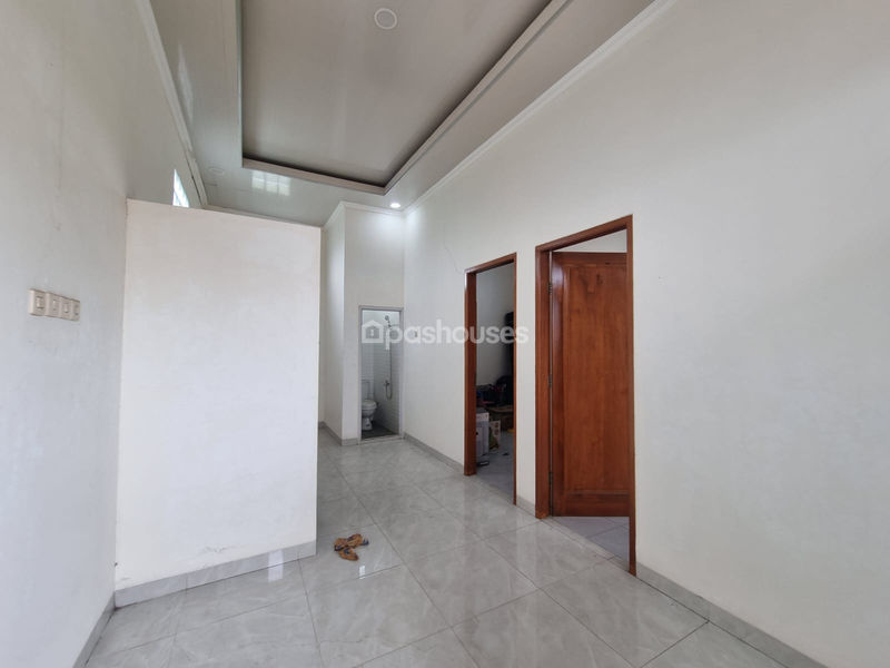 Jalan Makam Pule Depok