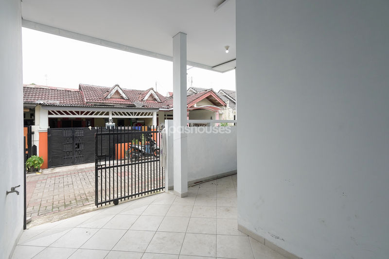 Perumahan Puri Cendana Blok F12