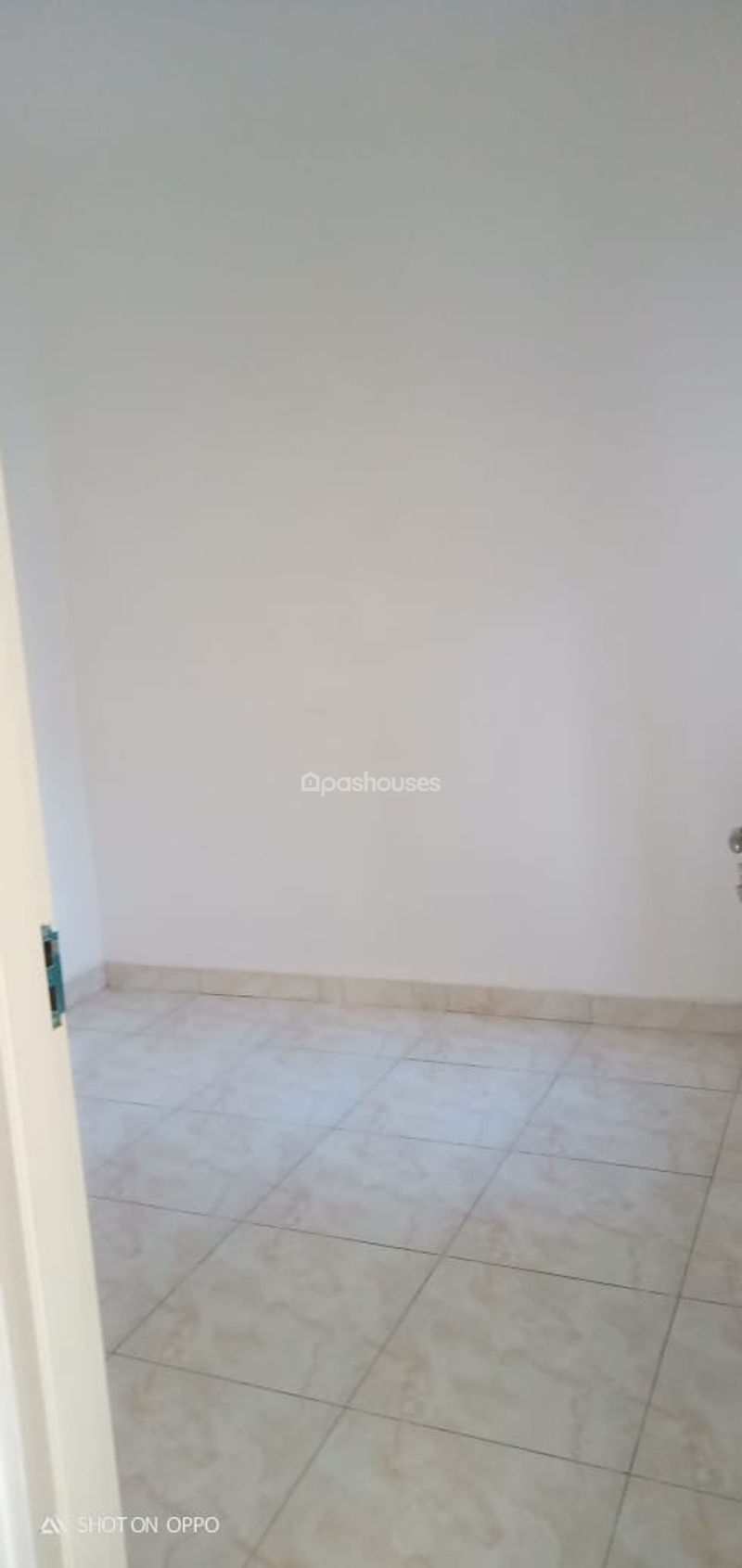 Komplek Kota Sutera Cluster Blossomville Tangerang Blok B17-07