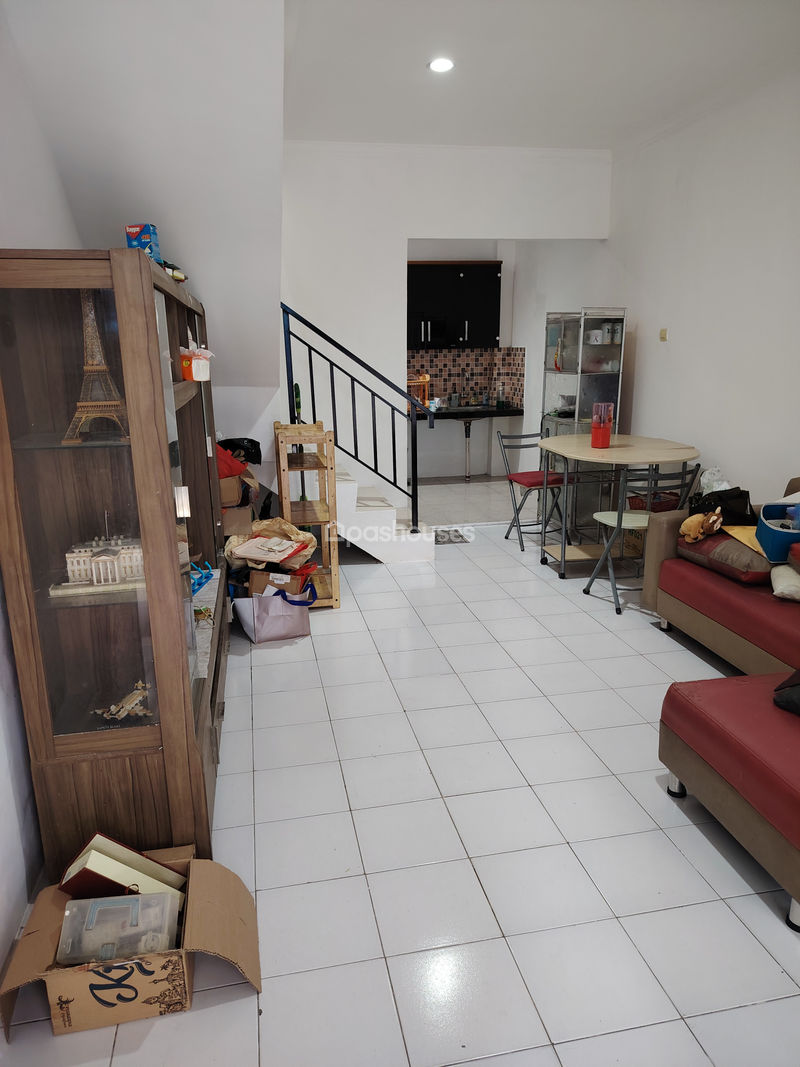 Perumahan Golden Palm Residence Cluster Franchesi Blok E No.11