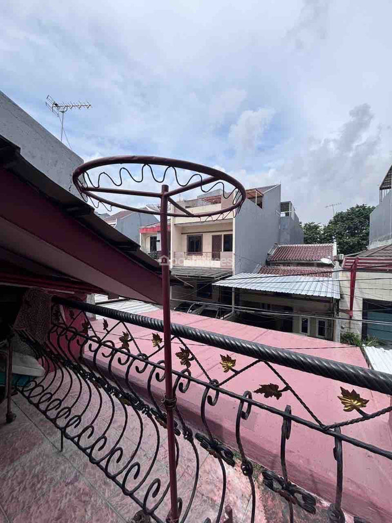 Jalan Kelapa Kopyor Timur 1 BD 2 No.7 