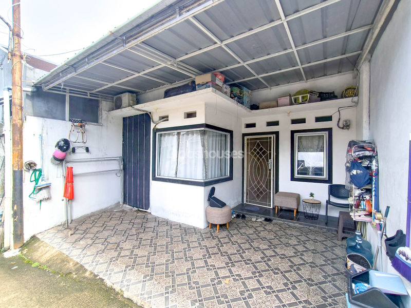 Jalan Natuna 2 Pamulang