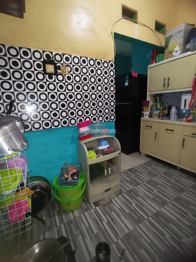 Perumahan Villa Mahkota Indah 1 Blok J6 No.8