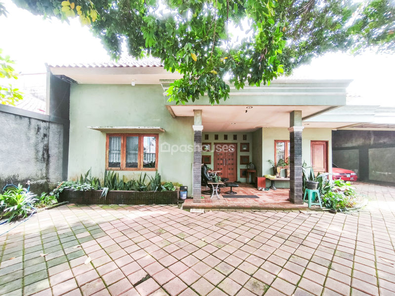 Jalan Cemara Rawakalong No.72 Depok