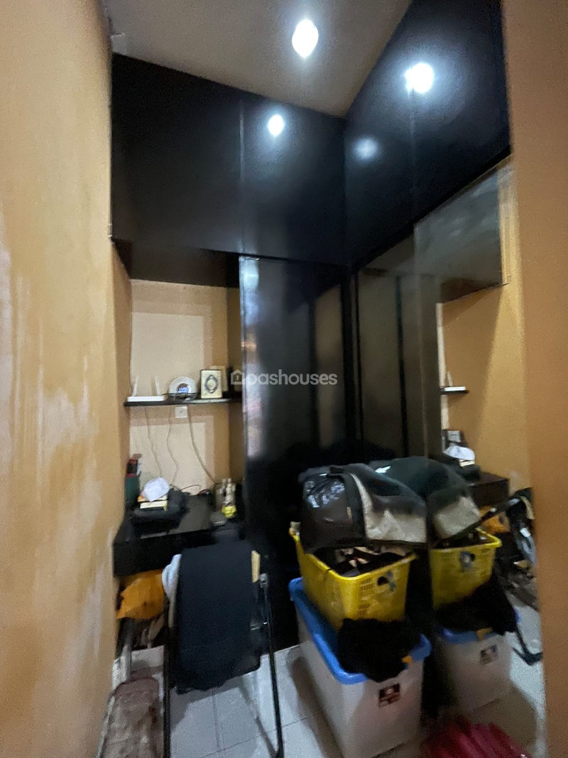 Jalan Lebak Para Kalisari No.28A