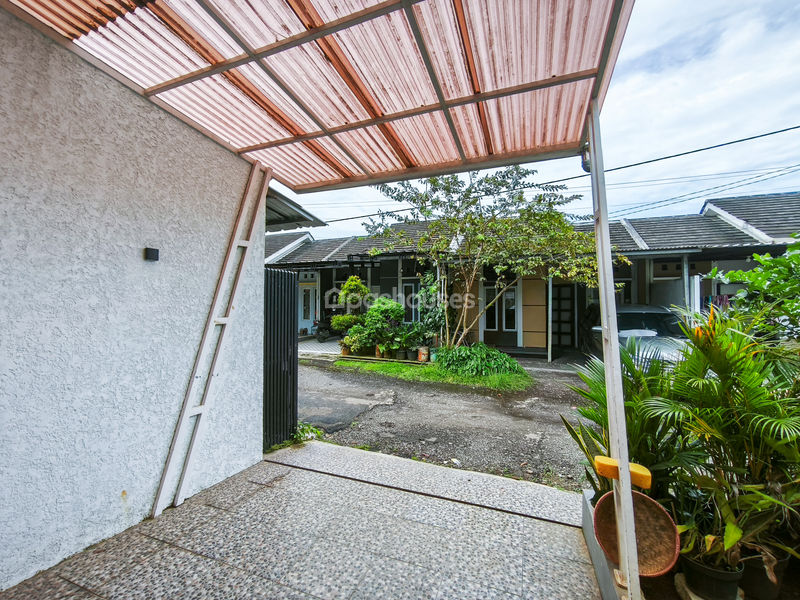 Perumahan Pesona Ciputih Blok E2 No.8