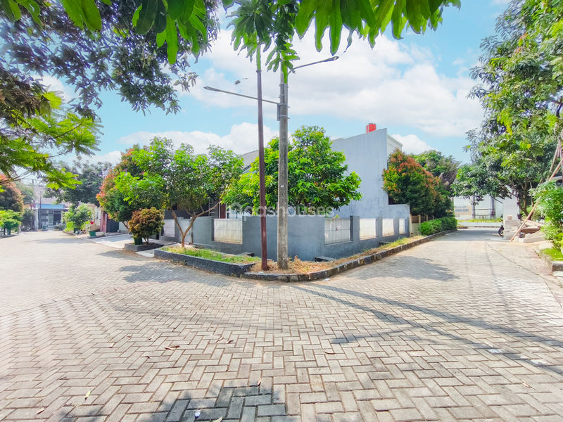 Metland Cileungsi Cluster Lily