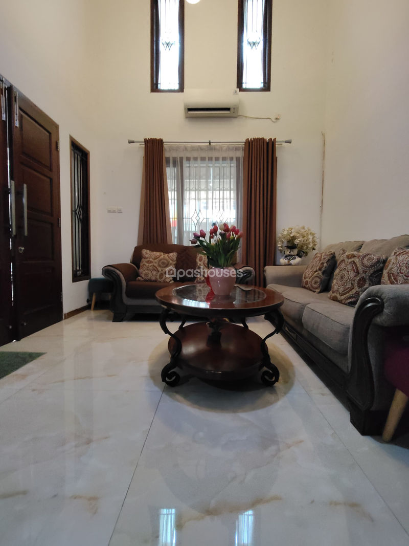 Jalan Danau Medara B1 No.112