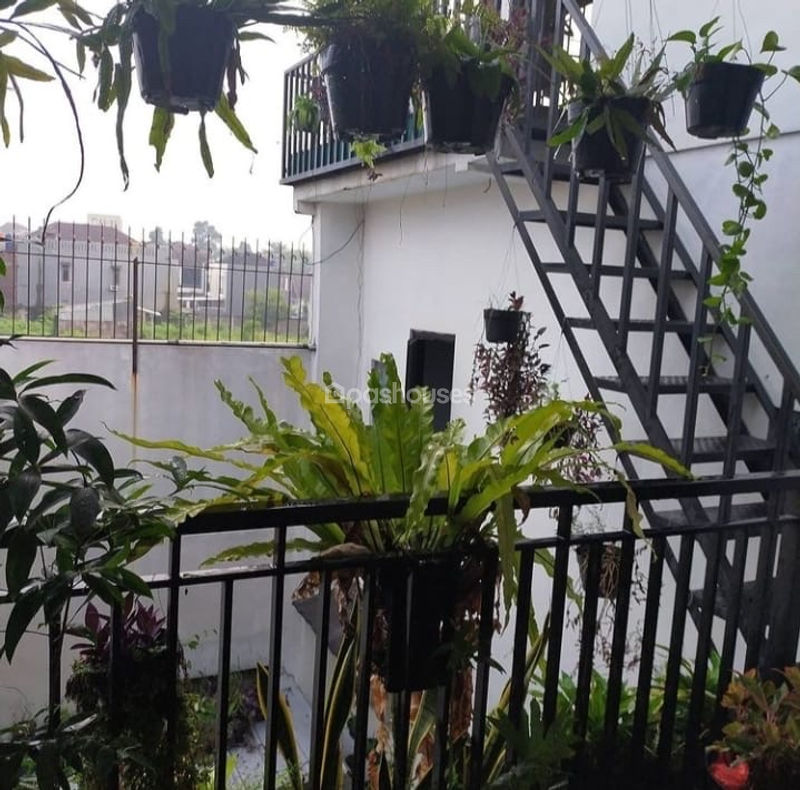 Jalan Setu Cipayung