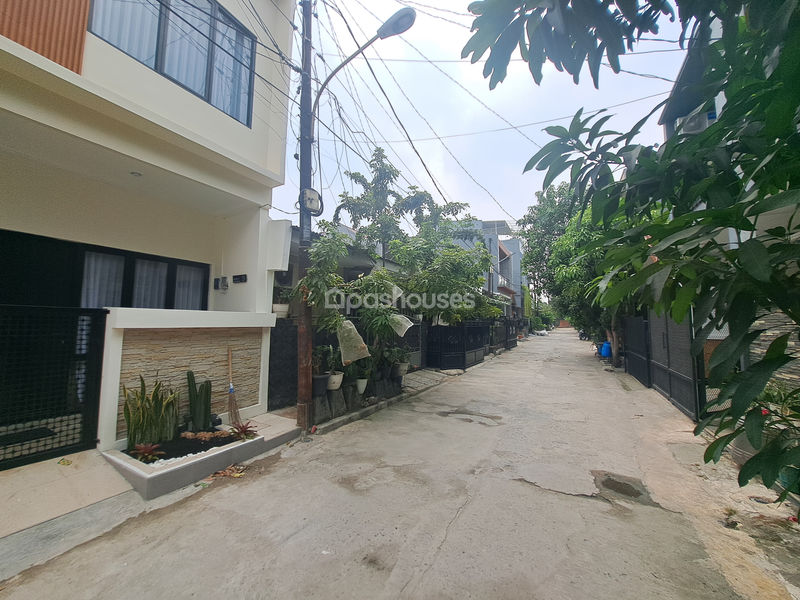  Jalan Buana Perkasa V Blok C5 No .8