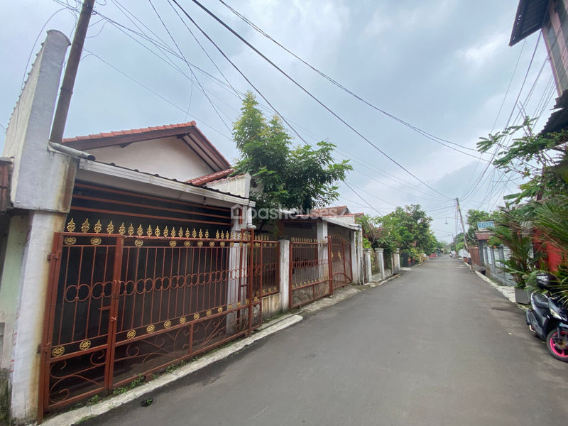 Perumahan Kehutanan Rasamala No.7