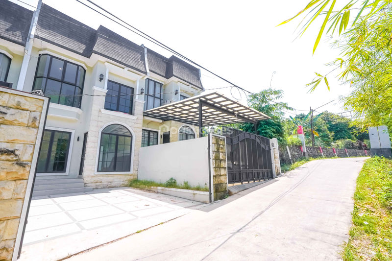 Perumahan Aleeka Town House Blok D9 No.11