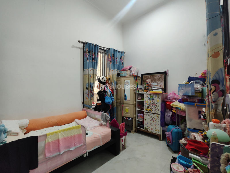 Perumahan Kemang Bogor Regency Blok K8 No.27