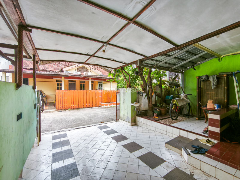 Komplek Pondok Cibubur Blok C3 No.24
