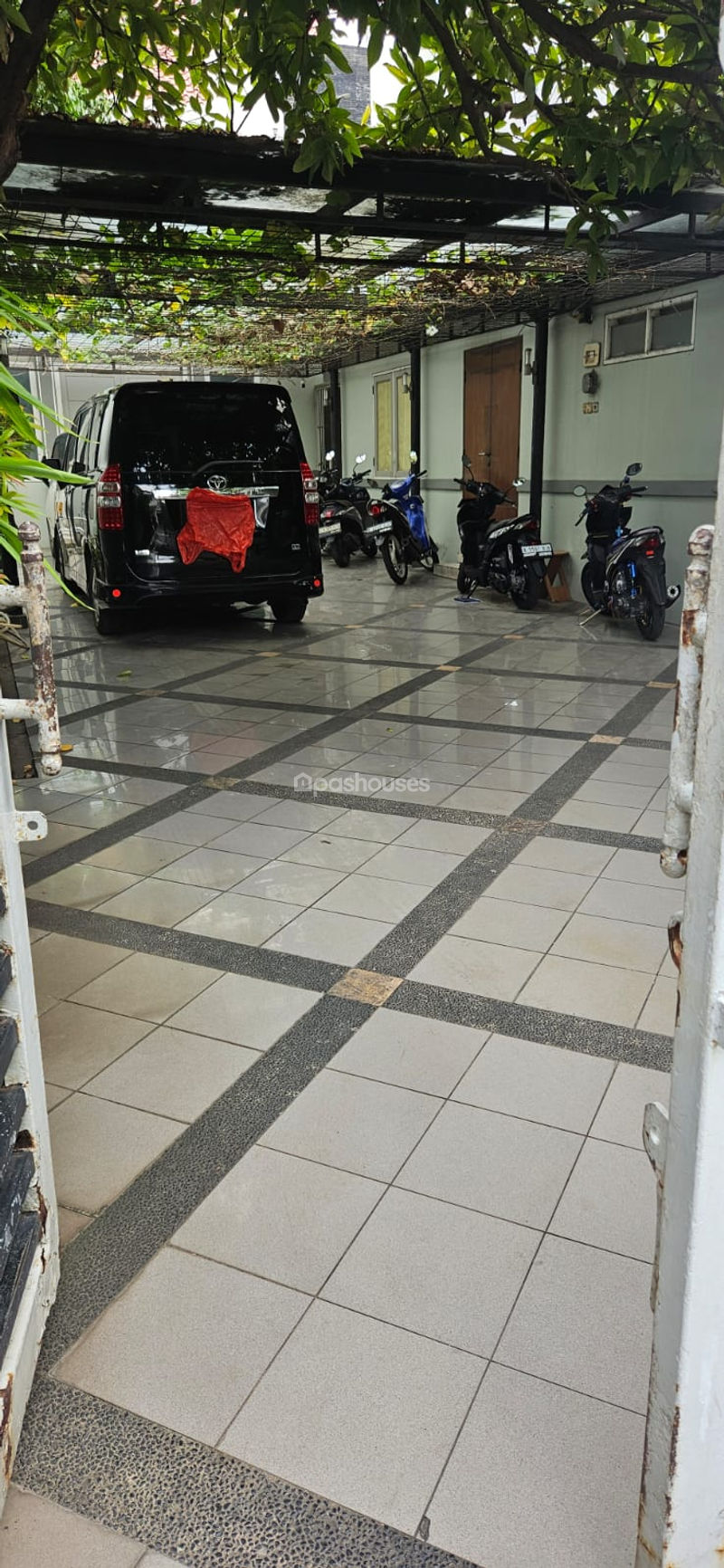 Komplek Persada Sayang Blok C No.9